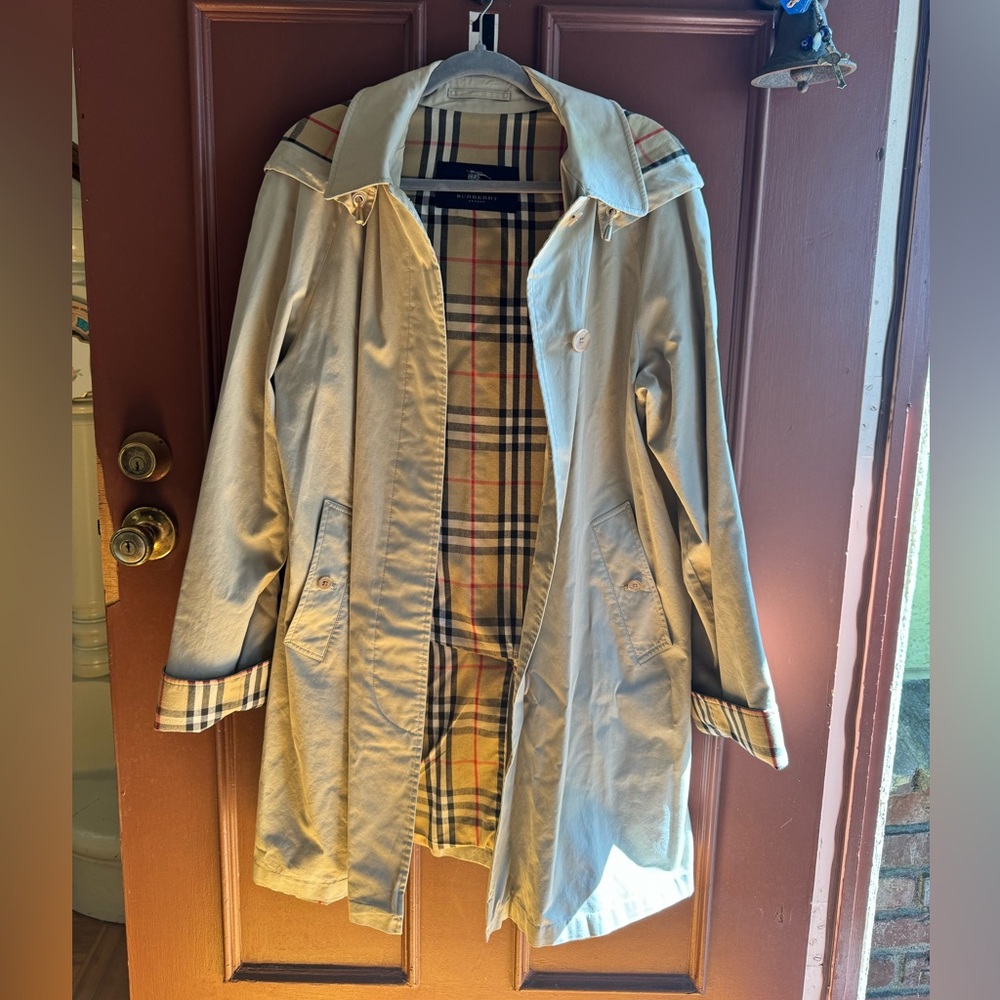 Burberry trench